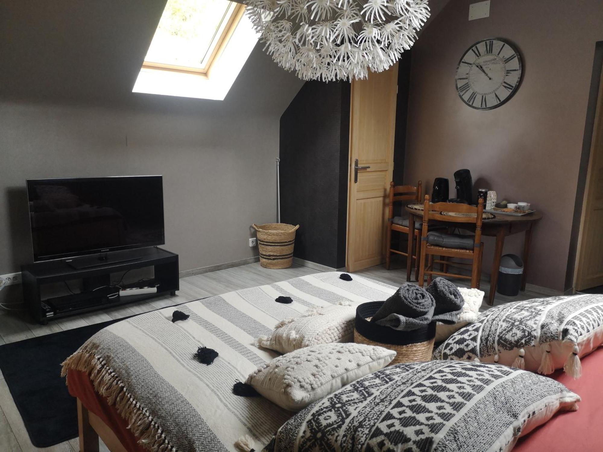 Agreable Chambre Privee Avec Entree Independante Langeais Zewnętrze zdjęcie